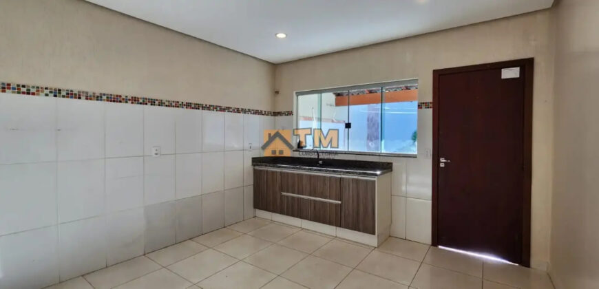 INVESTIR OU MORAR, APARTAMENTO COM 4 SUITES, MAIS UMA CASA DE 2 QUARTOS, BEM LOCALIZADO, COM FINO ACABAMENTO, CONFORTO DE UM LAR! ARMÁRIOS PLANEJADOS, BEM NO INICIO DA CIDADE, NO BAIRRO RESIDENCIAL OESTE, EM SÃO SEBASTIÃO/DF.