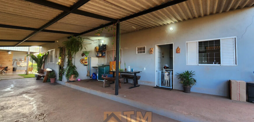 Maravilhosa Chácara com piscina, churrasqueira, uma Linda Vista, projeto de Jardinagem, no Bairro Capão Cumprido em São Sebastião/DF.