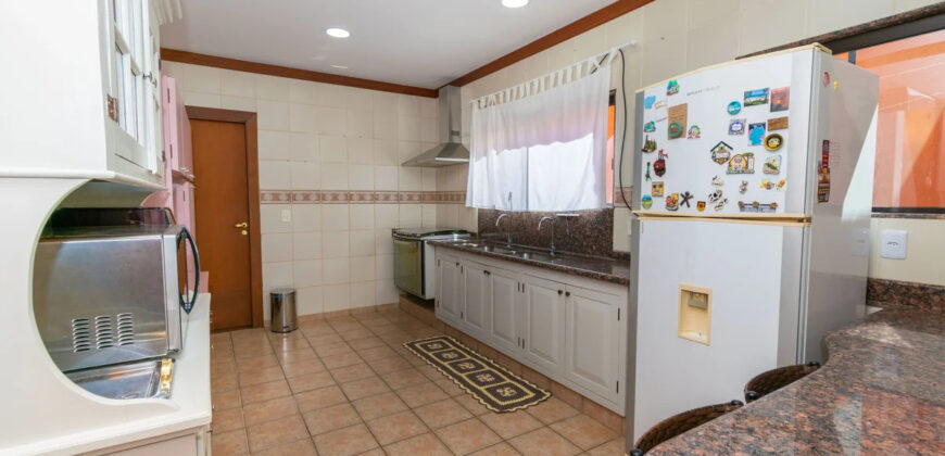 OPORTUNIDADE DE MORAR EM UNS DOS MELHORES CONDOMINIOS DO JARDIM BOTANICO, BEM LOCALIZADO, COM INFRAESTRUTURA E LAZER DE QUALIDADE!