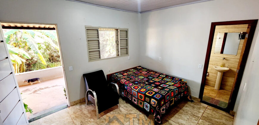 Maravilhosa Chácara com piscina, churrasqueira, uma Linda Vista, projeto de Jardinagem, no Bairro Capão Cumprido em São Sebastião/DF.