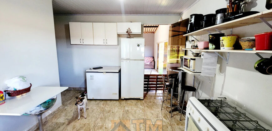 Maravilhosa Chácara com piscina, churrasqueira, uma Linda Vista, projeto de Jardinagem, no Bairro Capão Cumprido em São Sebastião/DF.