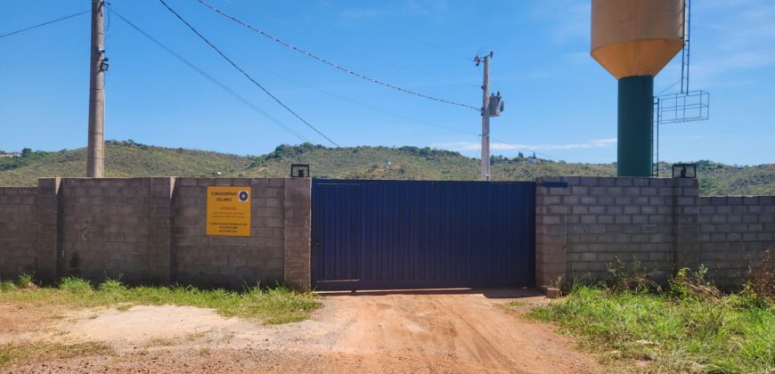 EXCELENTE LOTE, COM 400 METROS, NO CONDOMINIO SOLARIS, JARDIM BOTANICO/DF.