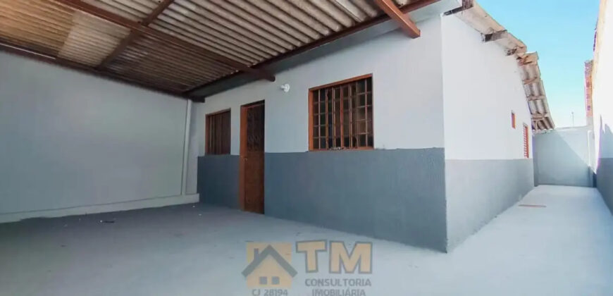 CASA NA QUADRA 205 DO BAIRRO RESIDENCIAL OESTE EM SÃO SEBASTIÃO DF.