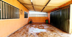 CASA COM 2 QUARTOS, COM FÁCIL ACESSO, NO CAPÃO CUMPRIDO EM, EM SÃO SEBASTIÃO/DF.