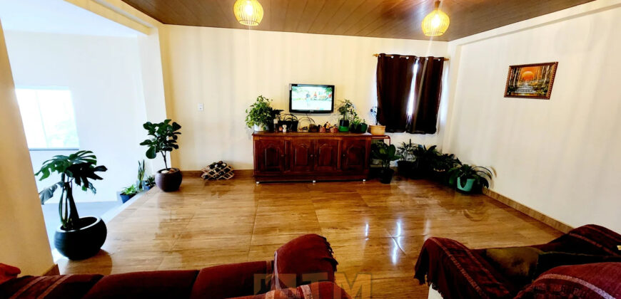 EXCELENTE CASA COM 2 QUARTOS, NO CONDOMINIO QUINTAS DOS IPES, JARDIM BOTANICO DE BRASILIA!