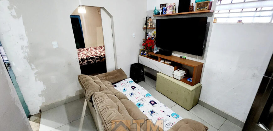 CASA COM 3 QUARTOS, BAIRRO MORRO AZUL NA ENTRADA DA CIDADE, SÃO SEBASTIÃO/DF.,