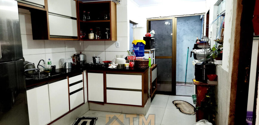 CASA COM 3 QUARTOS, BAIRRO MORRO AZUL NA ENTRADA DA CIDADE, SÃO SEBASTIÃO/DF.,