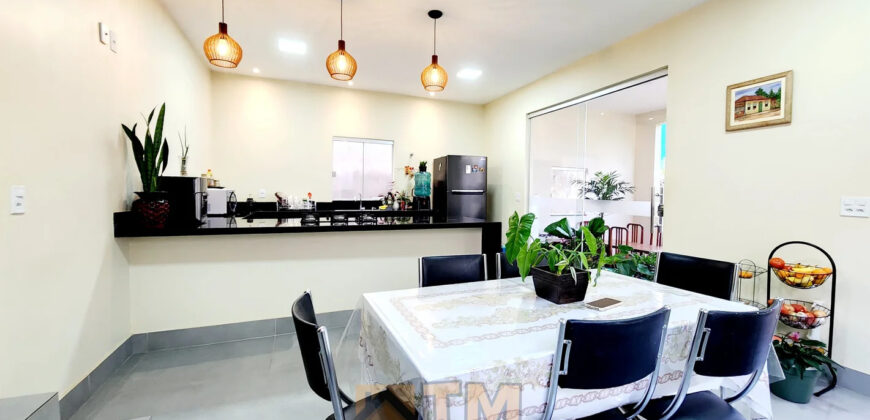 EXCELENTE CASA COM 2 QUARTOS, NO CONDOMINIO QUINTAS DOS IPES, JARDIM BOTANICO DE BRASILIA!