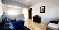 CASA COM 2 QUARTOS, COM FÁCIL ACESSO, NO CAPÃO CUMPRIDO EM, EM SÃO SEBASTIÃO/DF.