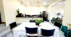 EXCELENTE CASA COM 2 QUARTOS, NO CONDOMINIO QUINTAS DOS IPES, JARDIM BOTANICO DE BRASILIA!