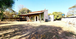 Para quem buscar lugar tranquilo, em contato com a natureza, local para plantar, morar em uma área totalmente fechada, com fácil acesso, em Nova Betânia.