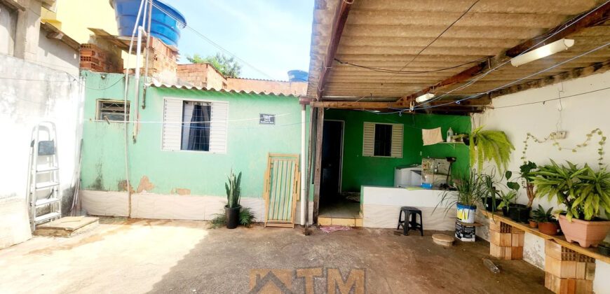 CASA NA QUADRA 304 DO BAIRRO RESIDENCIAL OESTE EM SÃO SEBASTIÃO DF