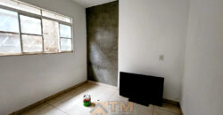 EXCELENTE CASA COM 3 QUARTOS, SUITE, NA LAJE, ESQUINA NA RUA DO MERCADO UNIÃO, EM SÃO SEBASTIÃO/DF.