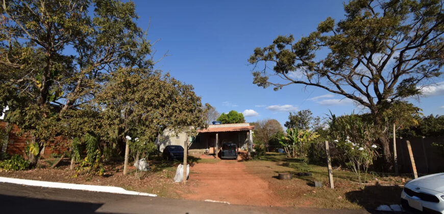 CASA COM 3 QUARTOS, SUITE, NA LAJE, LOTÃO DE 1250 METROS, NO CONDOMINIO MANSÕES BRAUNA, NO JARDIM BOTANICO DE BRASILIA/DF