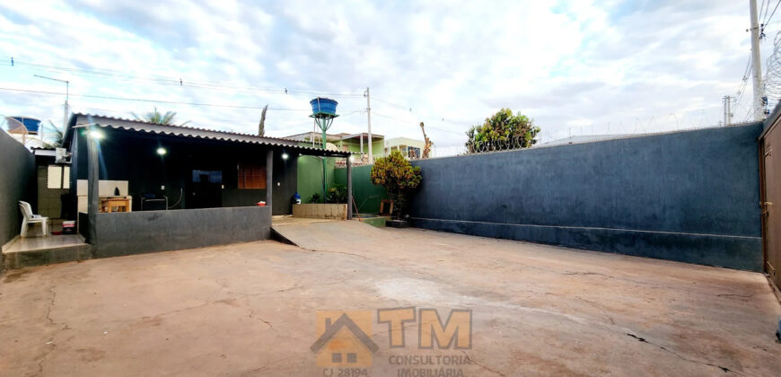 EXCELENTE CASA, COM 2 QUARTOS, PERTO DA PRINCIPAL, BAIRRO MORRO DA CRUZ, EM SÃO SEBASTIÃO/DF.