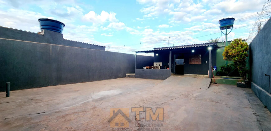 EXCELENTE CASA, COM 2 QUARTOS, PERTO DA PRINCIPAL, BAIRRO MORRO DA CRUZ, EM SÃO SEBASTIÃO/DF.