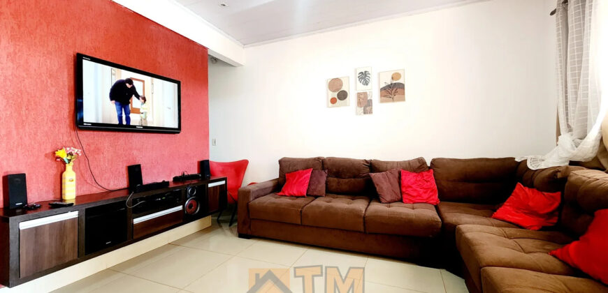 Excelente Casa com 2 Quartos, Toda Forrada,no B. Morro da Cruz, São Sebastião/DF.