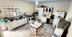 CASA COM 3 QUARTOS, SUITE, BAIRRO VILA NOVA, PERTO DE PARADA E COMERCIO EM SÃO SEBASTIÃO/DF