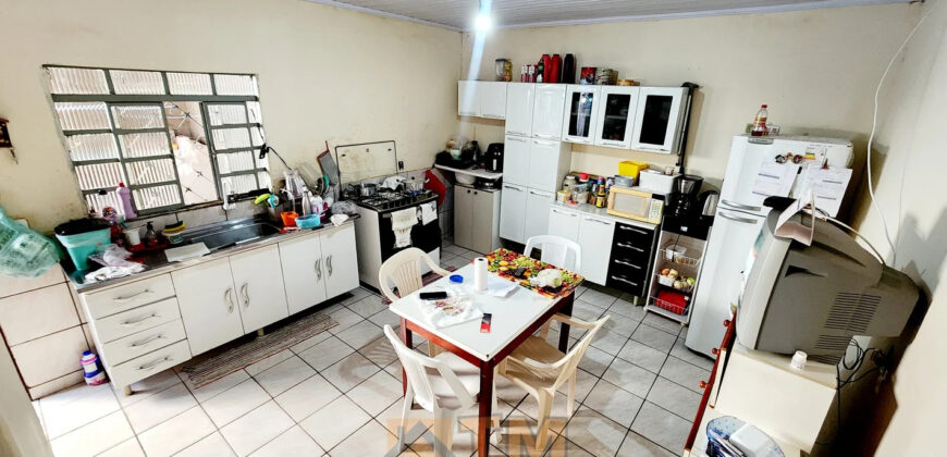 CASA COM 3 QUARTOS, SUITE, BAIRRO VILA NOVA, PERTO DE PARADA E COMERCIO EM SÃO SEBASTIÃO/DF