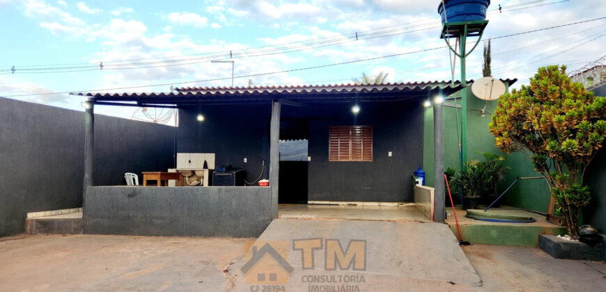 EXCELENTE CASA, COM 2 QUARTOS, PERTO DA PRINCIPAL, BAIRRO MORRO DA CRUZ, EM SÃO SEBASTIÃO/DF.