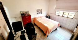 CASA COM 3 QUARTOS, SUITE, BAIRRO VILA NOVA, PERTO DE PARADA E COMERCIO EM SÃO SEBASTIÃO/DF