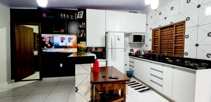 EXCELENTE CASA, COM 2 QUARTOS, PERTO DA PRINCIPAL, BAIRRO MORRO DA CRUZ, EM SÃO SEBASTIÃO/DF.