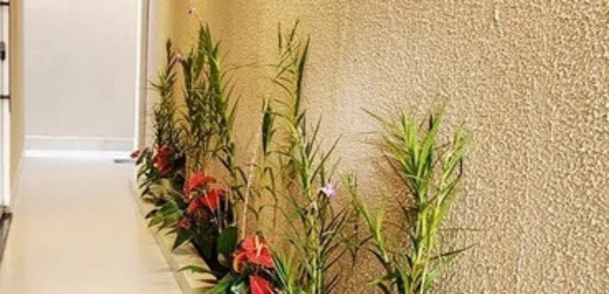 Casa Nova, Moderna no Condomínio Jardim Botanic! Encante-se com esta belíssima residência com fachada contemporânea e acabamentos de alto padrão, localizada em um dos condomínios mais desejados da região!