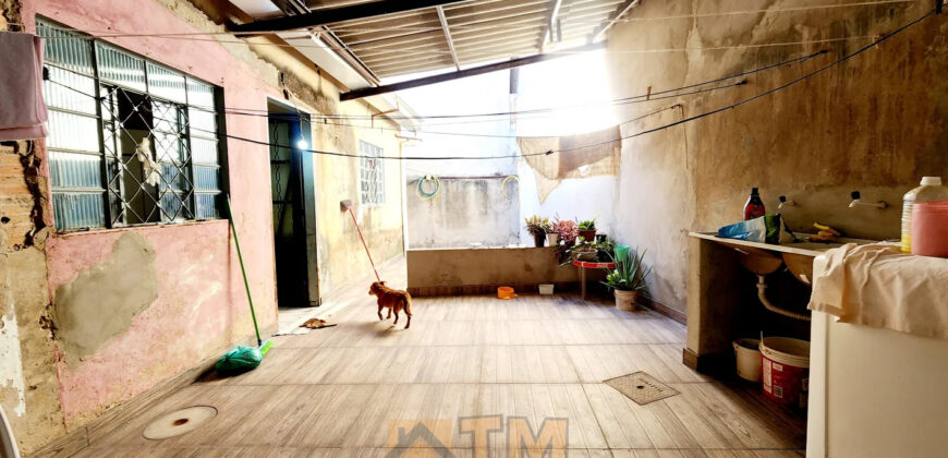 CASA COM 3 QUARTOS, SUITE, BAIRRO VILA NOVA, PERTO DE PARADA E COMERCIO EM SÃO SEBASTIÃO/DF