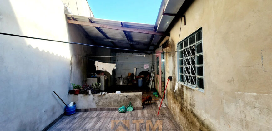 CASA COM 3 QUARTOS, SUITE, BAIRRO VILA NOVA, PERTO DE PARADA E COMERCIO EM SÃO SEBASTIÃO/DF