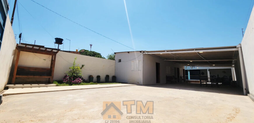 IMÓVEL PARA EVENTO OU MORADIA, LOCALIZADA NO BAIRRO JOÃO CANDIDO, PERTO DA PRINCIPAL, COM FÁCIL ACESSO. – RENDA ENTRE R$ 4.000 E R$ 5.000 MENSAL.