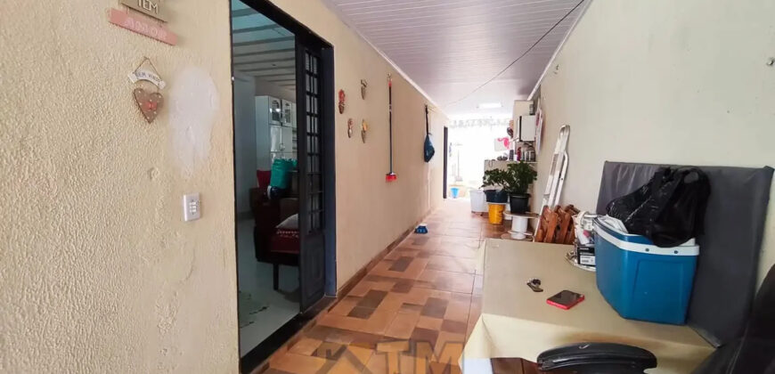 EXCELENTE CASA, TODA NA LAJE, NO BAIRRO MORRO DA CRUZ EM SÃO SEBASTIÃO DF.