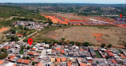 EXCELENTE OPORTUNIDADE! IMÓVEL UNICO ! LOTE DE APROXIMADAMENTE 1.000 METROS NA CIDADE, COM 3 CASAS, NO BAIRRO MORRO AZUL, DE FRENTE AO CONDOMINIO ALTO MANGUEIRAL, PROXIMO AO SUPER ADEGA, AO ULTRABOX EM SÃO SEBASTIÃO/DF.
