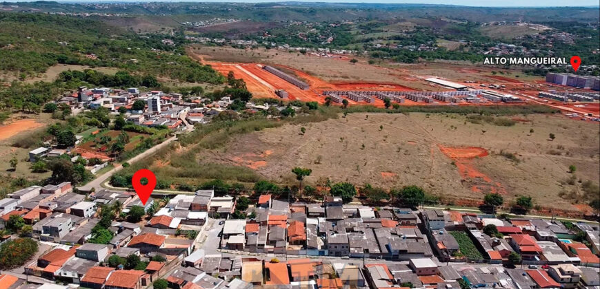 EXCELENTE OPORTUNIDADE! IMÓVEL UNICO ! LOTE DE APROXIMADAMENTE 1.000 METROS NA CIDADE, COM 3 CASAS, NO BAIRRO MORRO AZUL, DE FRENTE AO CONDOMINIO ALTO MANGUEIRAL, PROXIMO AO SUPER ADEGA, AO ULTRABOX EM SÃO SEBASTIÃO/DF.