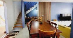 MARAVILHOSO SOBRADO COM FINO ACABAMENTO, COM 3 QUARTOS, ARMÁRIOS PLANEJADOS, BAIRRO SÃO JOSÉ, EM SÃO SEBASTIÃO/DF.