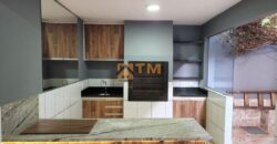 Excelente Casa com 3 Quartos, Suites, Armários Planejados, Toda na Laje, localizada no Bairro Residencial do Bosque, em São Sebastião/DF.