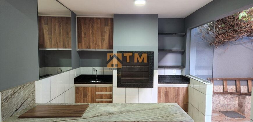 Excelente Casa com 3 Quartos, Suites, Armários Planejados, Toda na Laje, localizada no Bairro Residencial do Bosque, em São Sebastião/DF.