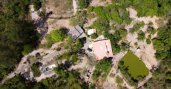 Chácara com 4 hectares, com córrego, Bem Localizada, no Cavas de Baixo, Perto da ponte do Rio São Bartolomeu em São Sebastião/DF.