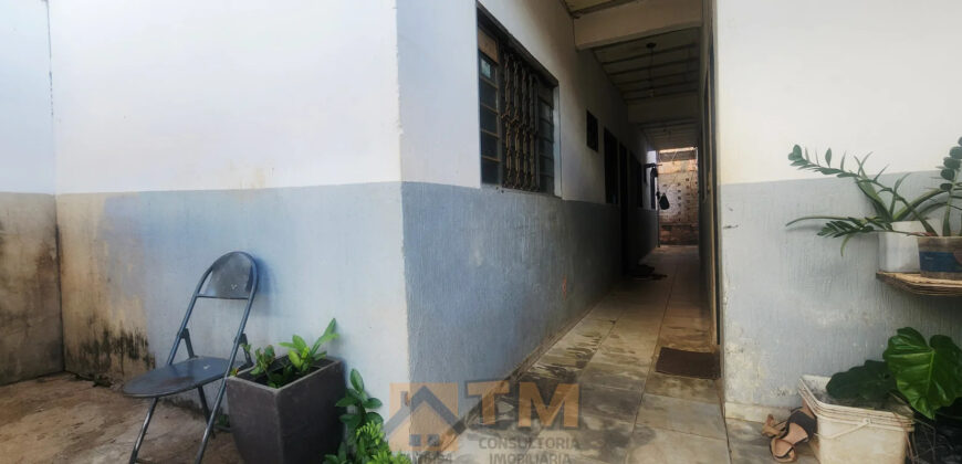 SÃO 3 KITES, TODA NA LAJE NA QUADRA 305 DO RESIDENCIAL, EM SÃO SEBASTIÃO/DF.