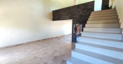 SOBRADO COM LOTÃO DE 300 METROS, BAIRRO MORRO DA CRUZ, EM SÃO SEBASTIÃO/DF.