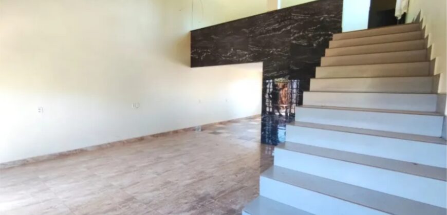 SOBRADO COM LOTÃO DE 300 METROS, BAIRRO MORRO DA CRUZ, EM SÃO SEBASTIÃO/DF.