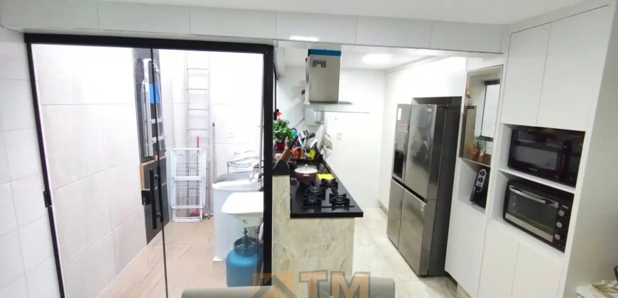 EXCELENTE CASA, REFORMADA, NA QC 01, DO JARDINS MANGUEIRAL, IMÓVEL COM 3 QUARTOS, PLANTA ORIGINAL DE 2.