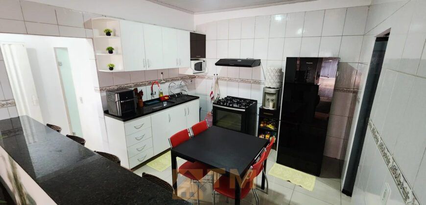 EXCELENTE CASA, DE ESQUINA, COM CHURRASQUEIRA, BAIRRO RESIDENCIAL OESTE, EM SÃO SEBASTIÃO/DF. ACEITA PERMUTA CASA EM CONDOMINIO