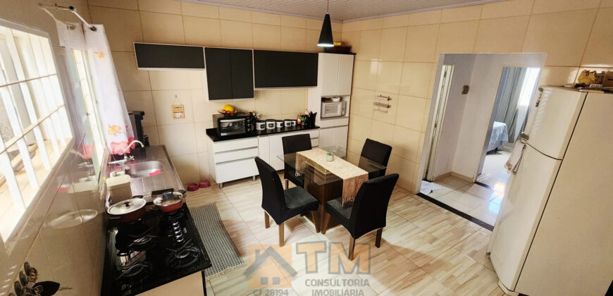 OPORTUNIDADE! INVESTIR OU MORAR! SÃO 3 CASAS NO MESMO LOTE, NO BAIRRO SÃO JOSÉ EM SÃO SEBASTIÃO/DF.