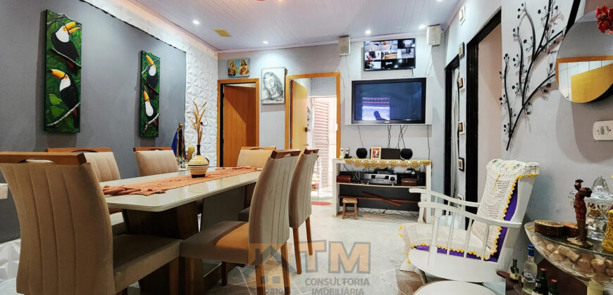 CASA COM 3 QUARTOS, SUITE, PERTO DE PARADA E COMERCIO EM SAMAMBAIA SUL NA QR 502, NO DISTRITO FEDERAL.