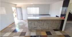 SOBRADO COM LOTÃO DE 300 METROS, BAIRRO MORRO DA CRUZ, EM SÃO SEBASTIÃO/DF.