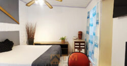 CASA COM 3 QUARTOS, SUITE, PERTO DE PARADA E COMERCIO EM SAMAMBAIA SUL NA QR 502, NO DISTRITO FEDERAL.