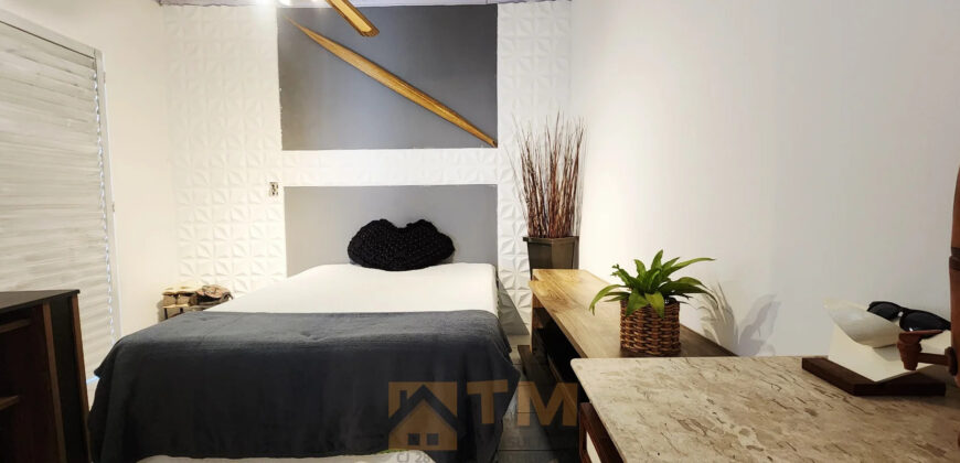 CASA COM 3 QUARTOS, SUITE, PERTO DE PARADA E COMERCIO EM SAMAMBAIA SUL NA QR 502, NO DISTRITO FEDERAL.