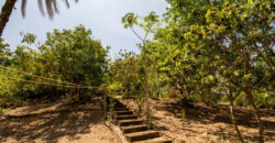 Chácara com 4 hectares, com córrego, Bem Localizada, no Cavas de Baixo, Perto da ponte do Rio São Bartolomeu em São Sebastião/DF.