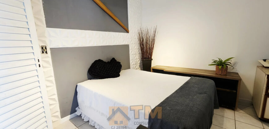 CASA COM 3 QUARTOS, SUITE, PERTO DE PARADA E COMERCIO EM SAMAMBAIA SUL NA QR 502, NO DISTRITO FEDERAL.