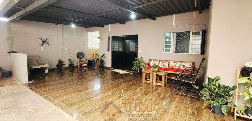 EXCELENTE CASA, DE ESQUINA, COM CHURRASQUEIRA, BAIRRO RESIDENCIAL OESTE, EM SÃO SEBASTIÃO/DF. ACEITA PERMUTA CASA EM CONDOMINIO